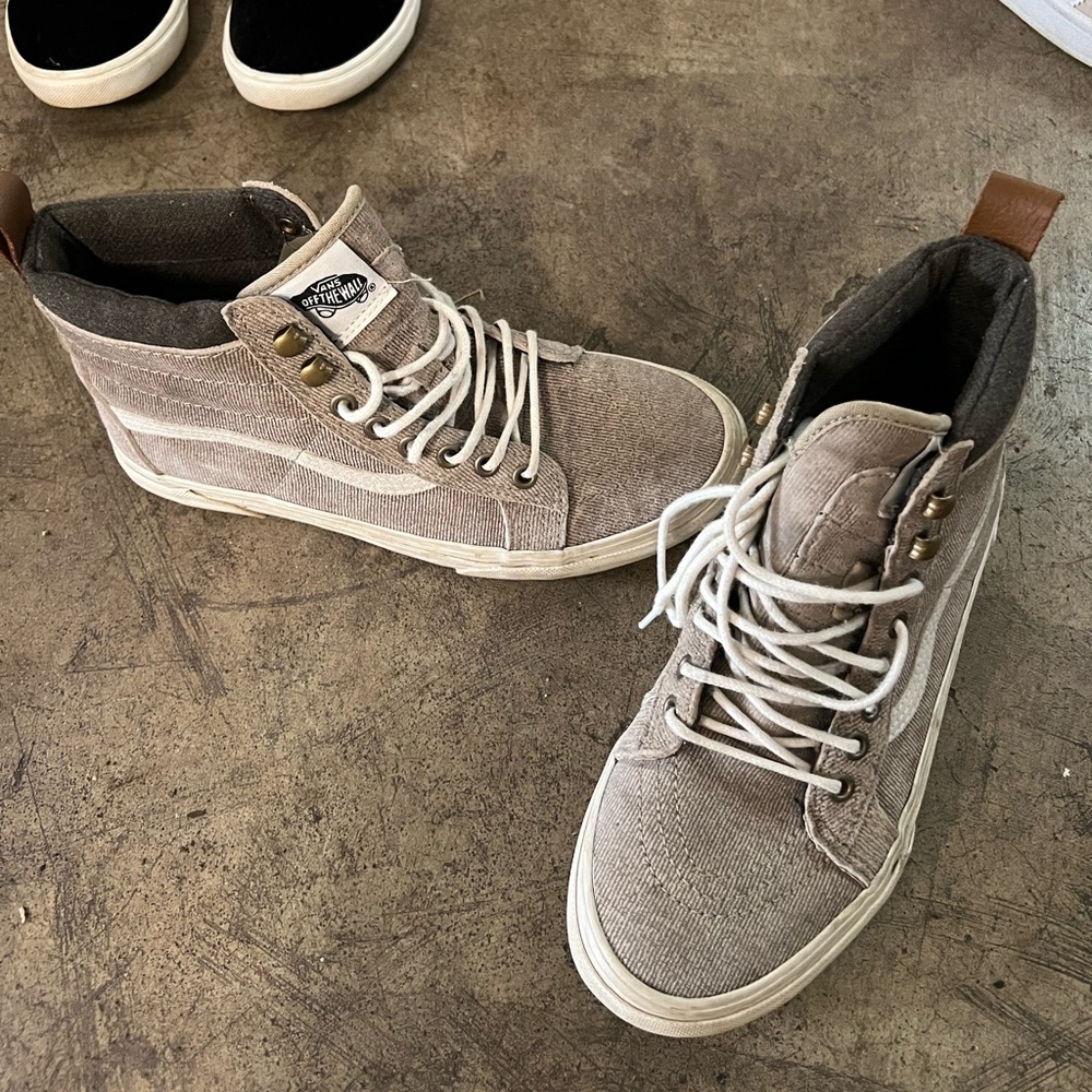 High top vans